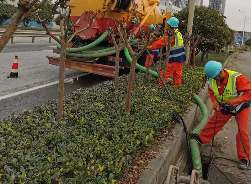 通江市政管道清淤