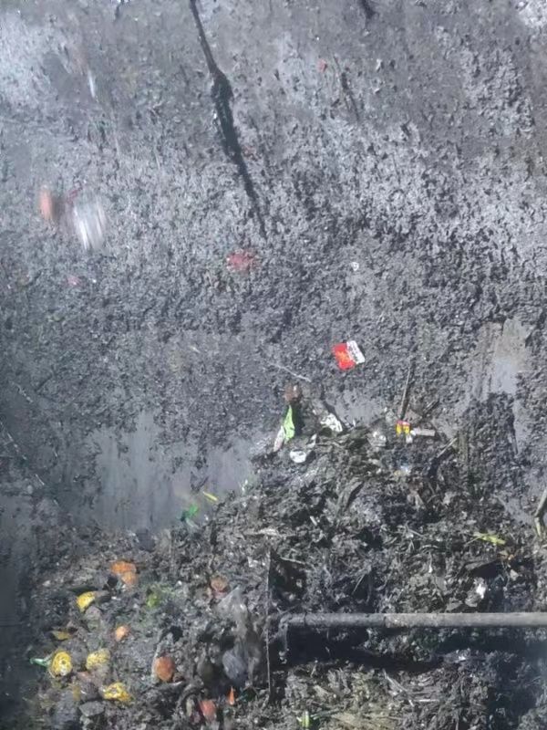 通江污水池清理